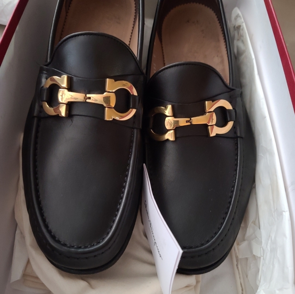 Ferragamo shoe 👞 and belt
